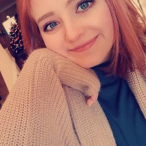 Meet your Posher, Michaela